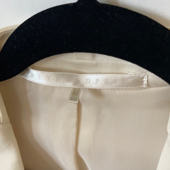 Truth and Pride cream tuxedo style blazer - Picture 2 of 5